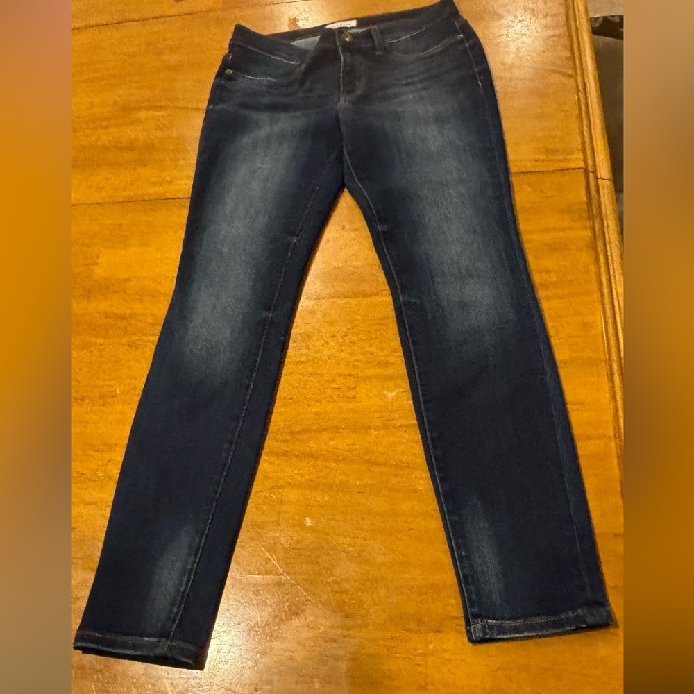 LILA RYAN Women’s Skinny Jeans - Dark Wash Blue - Picture 3 of 11
